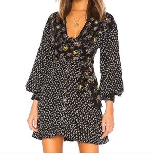 FREE PEOPLE WONDERLAND V-NECK FLORAL LONG‎ SLEEVE BUTTON FRONT DRESS BLACK Boho